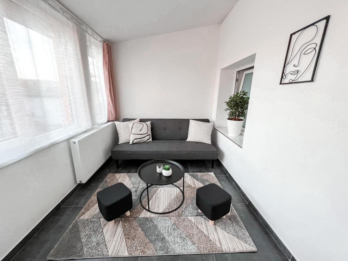 Williams Apartments Praga Exterior foto
